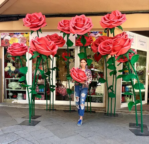 Emma Lux Decor