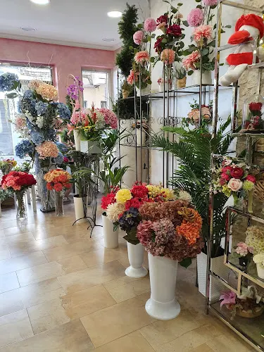 Floristería Flor Regalo - Floristería en Andújar