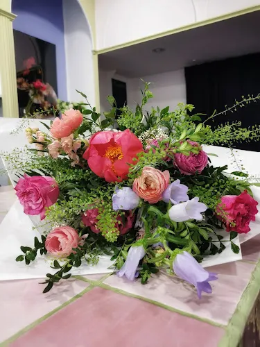 BRASAANÏ - Floristería en Pontevedra