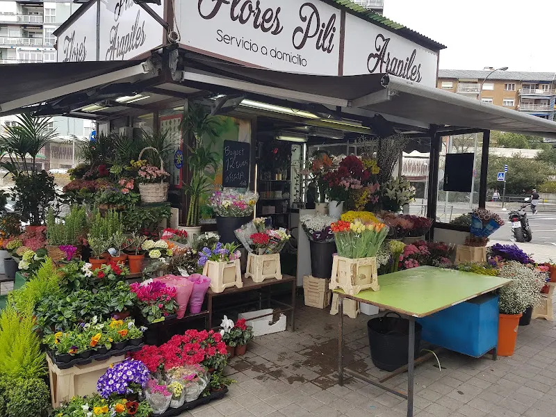 Flores Pili