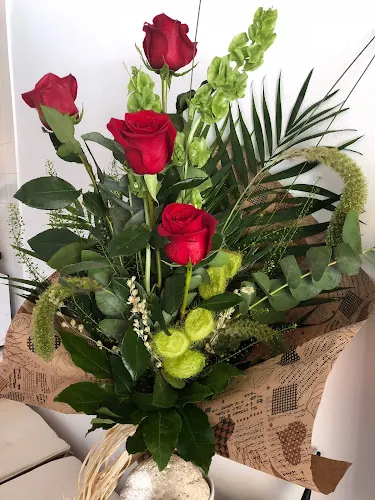 16 Flors