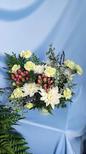 Patri Flores | Bespoke Wedding Florals