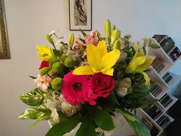 Pilar i Mónica, floristes