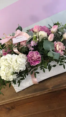 La Flor de mi Besana - Floristería en Pedrajas de San Esteban